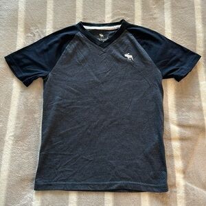 Abercrombie kids tshirt